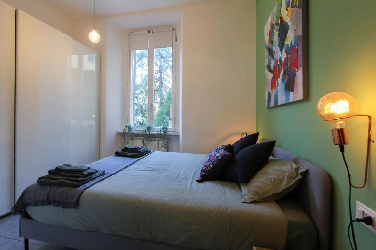 Modern Apartment Close To Shopping District Milan