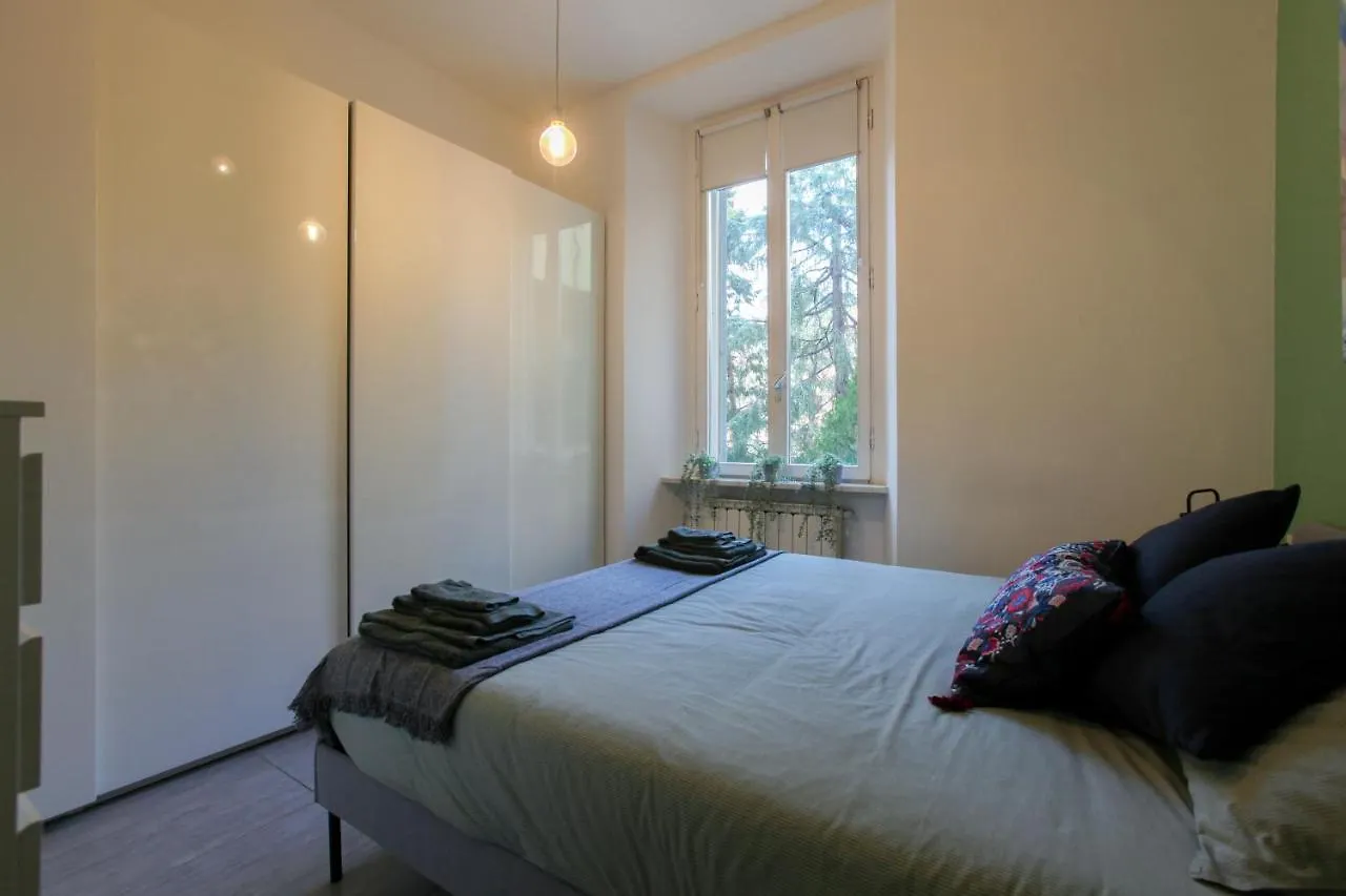 Modern Apartment Close To Shopping District Milan